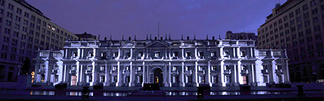 a photo of the Palazo de la Moneda in Santiago during the video mapping show in 2010
